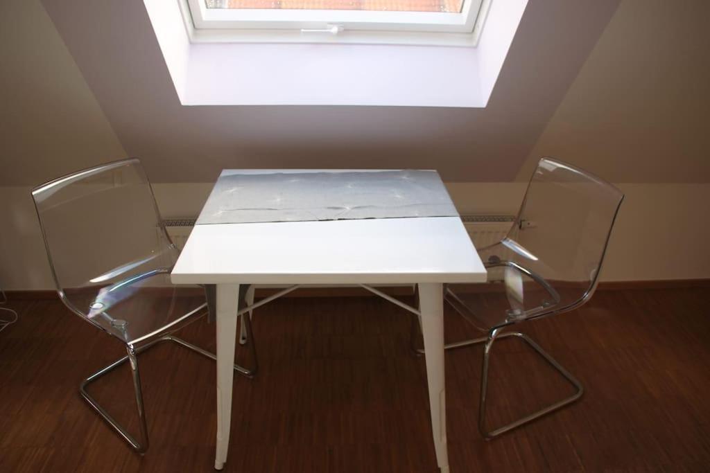 Appartement Loft Klein & Suss Im Zentrum Von *